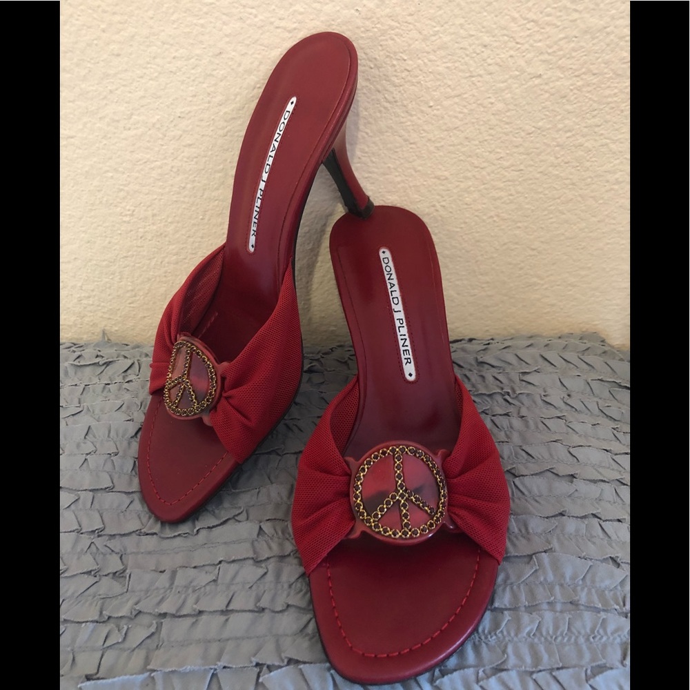 Donald J Pliner red sandals